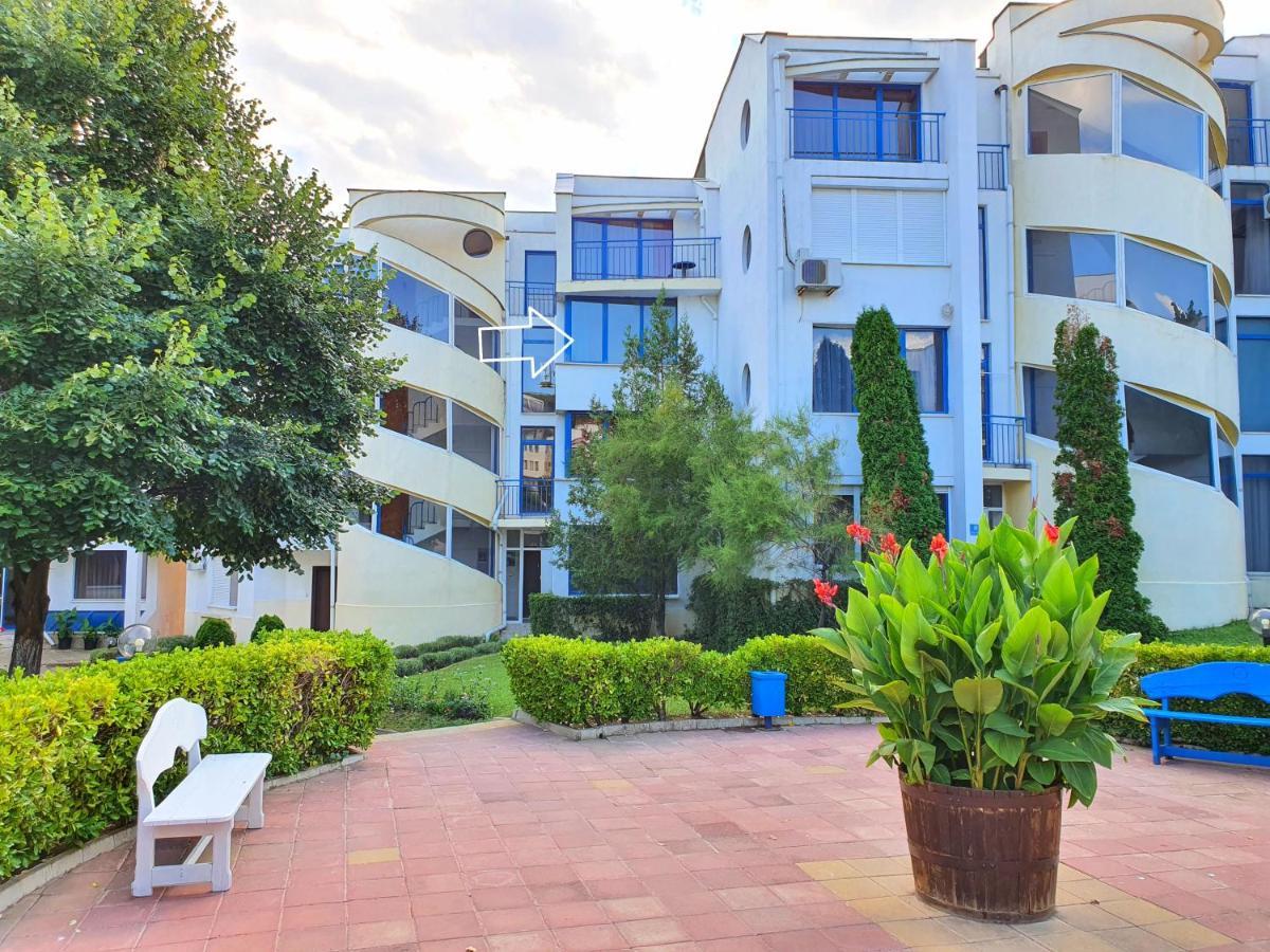 Sveti Vlas Marina Beach Apartment - Vega Village Exterior foto
